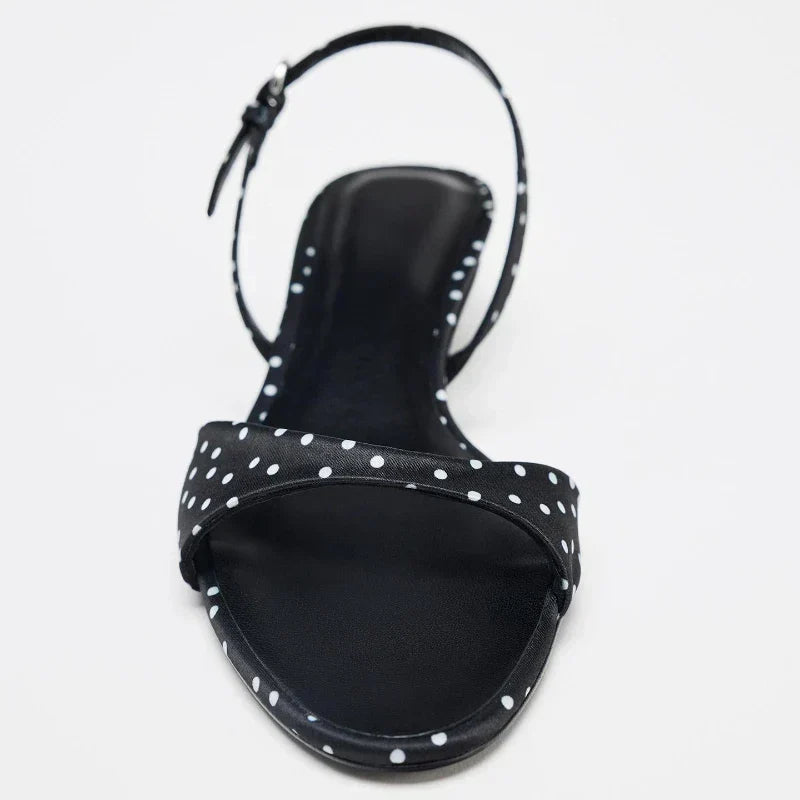 Dot heels